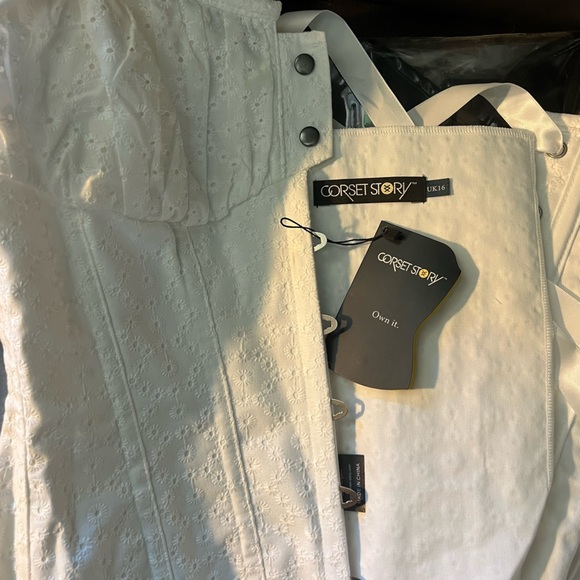 Corset Story Lot of 5 Items! - Picture 10 of 11